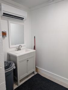 Men's Shower Rooms at The Phoenix House of Tuscaloosa